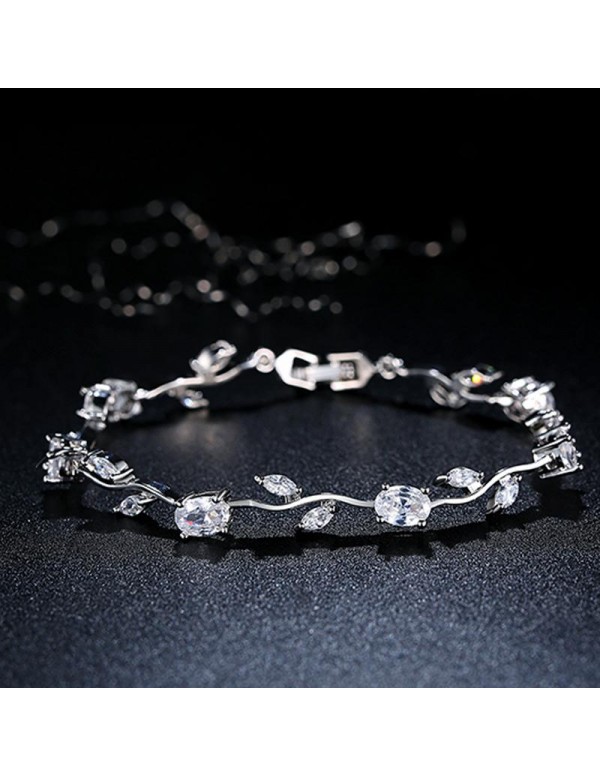 Jewels Galaxy Mesmerizing Crystal Leaf Silver Plat...
