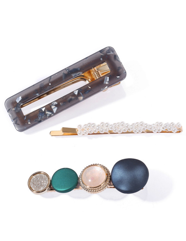 Jewels Galaxy Stylish Pearl Gold Plated Hairclips ...