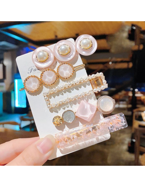 Jewels Galaxy Mesmerizing Designer Hairclip Jewellery For Women