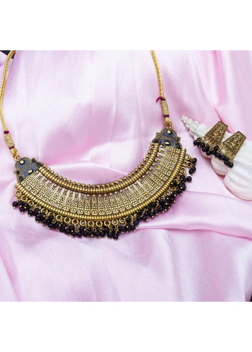 Jewels Galaxy Gold-Toned GP Black Pearl Necklace Set 44054