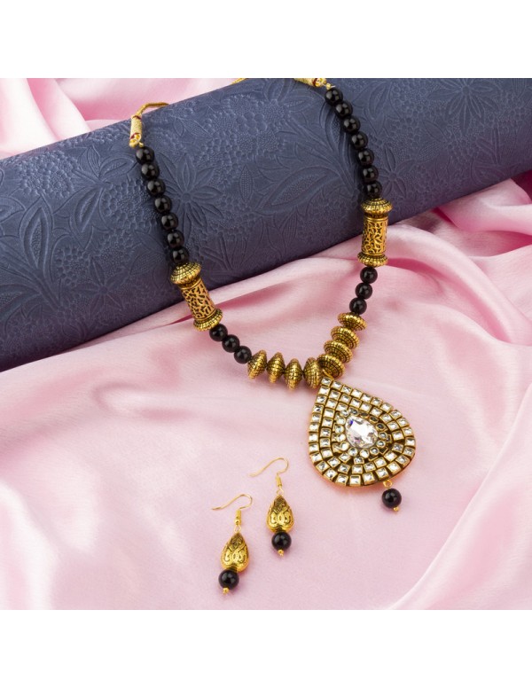 Jewels Galaxy Black Gold Plated Stone Studded & Beaded Jewellery Set 44138