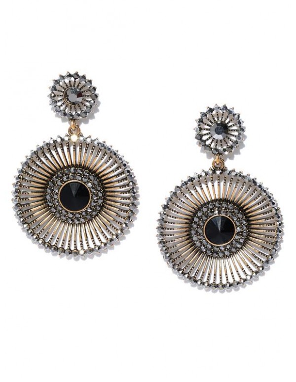 Black Copper-Plated Stone-Studded Handcrafted Circ...