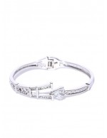 Silver-Plated Handcrafted Cuff Bracelet
...