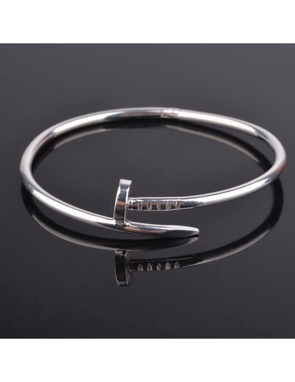 Jewels Galaxy Silver Plated Stainless Steel Anti Tarnish Nail Bracelet