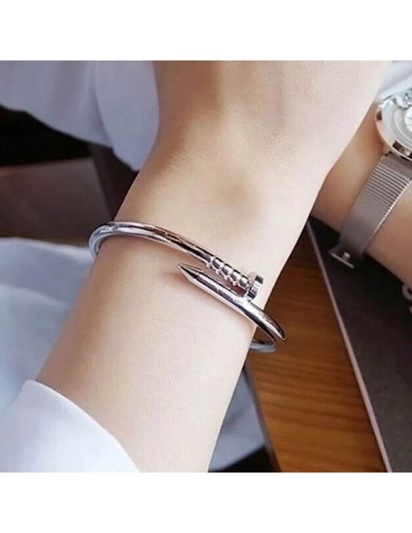 Jewels Galaxy Silver Plated Stainless Steel Anti Tarnish Nail Bracelet